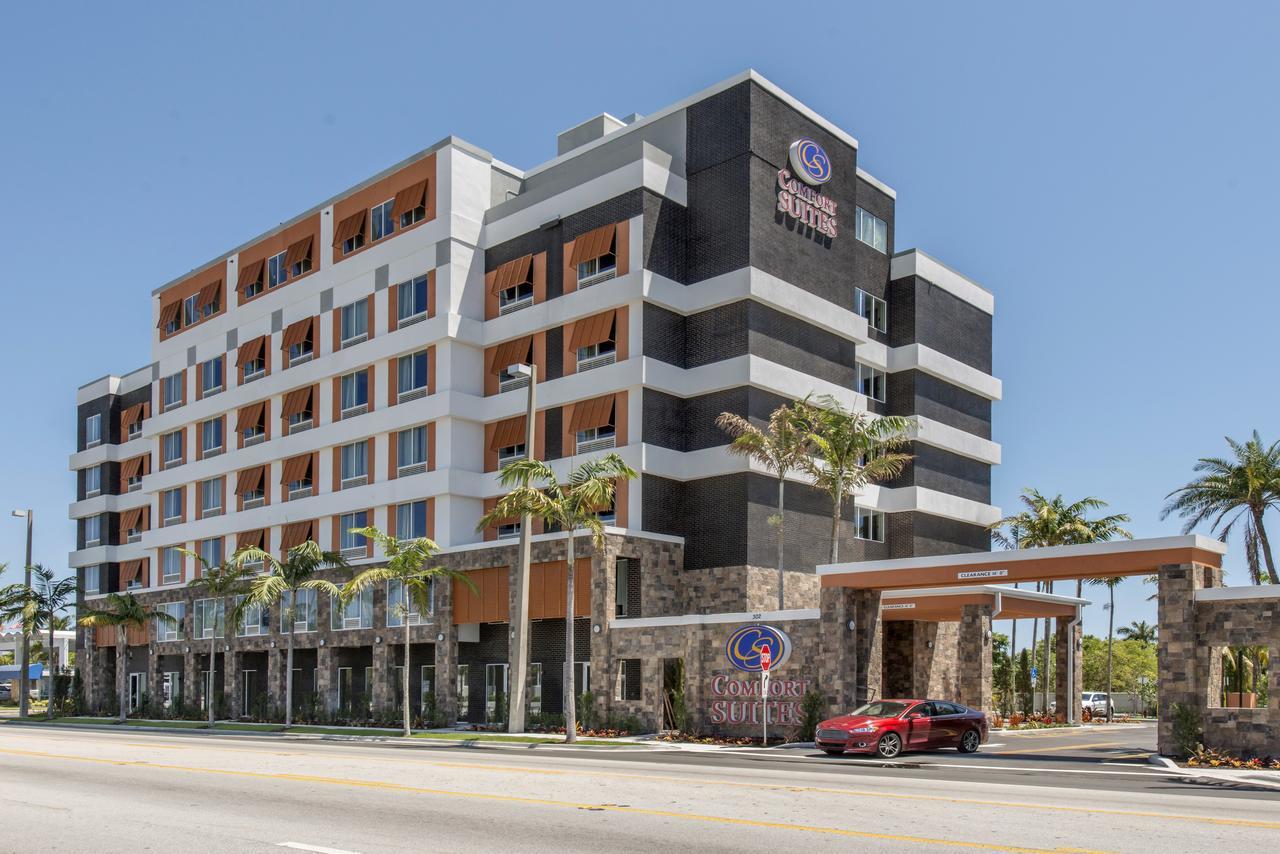 Comfort Suites Fort Lauderdale Airport & Cruise Port Dania Beach Zewnętrze zdjęcie